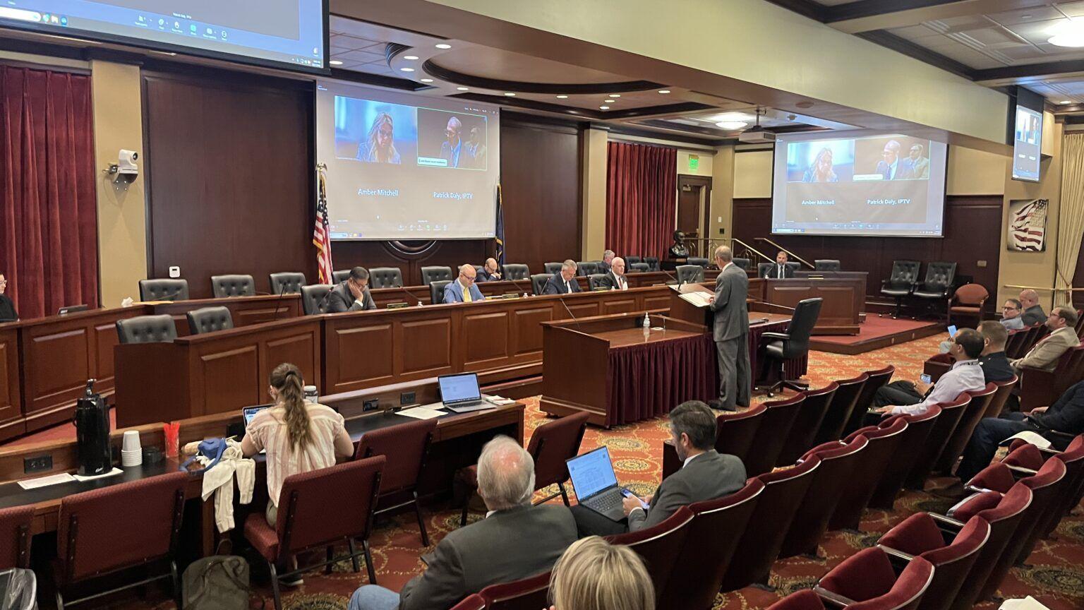 Idaho Land Board votes to hire outside legal counsel instead of AG Raúl Labrador